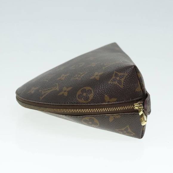 LOUIS VUITTON Monogram Trousse Demi Ronde Cosmetic Pouch M47520 LV Auth 89925 - Picture 4 of 16